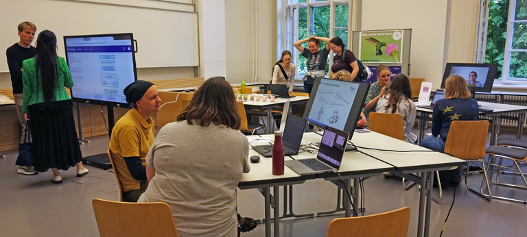 Lange Nacht der Wissenschaften Foto: Speaker:innen und Gäste bei der Langen Nacht der Wissenschaften