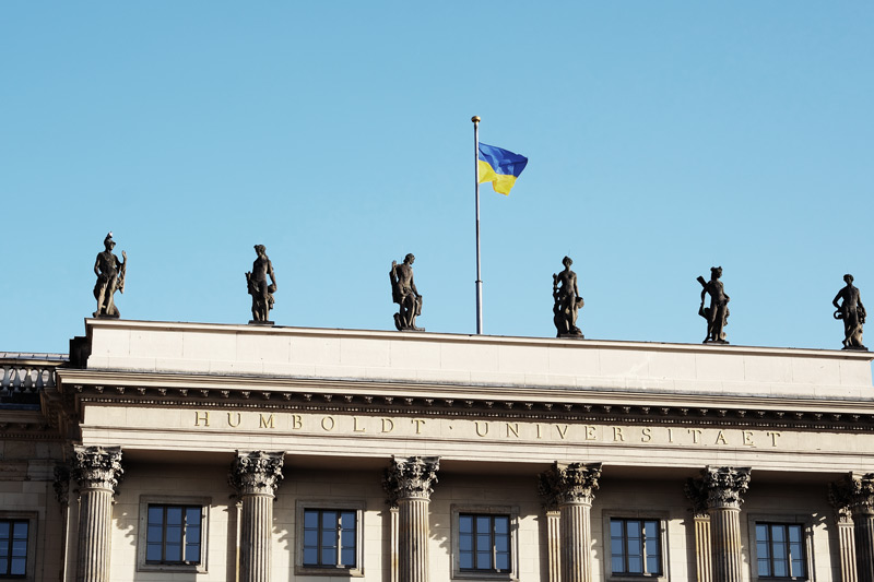 hu_info_ukraine_flag_mi.jpg