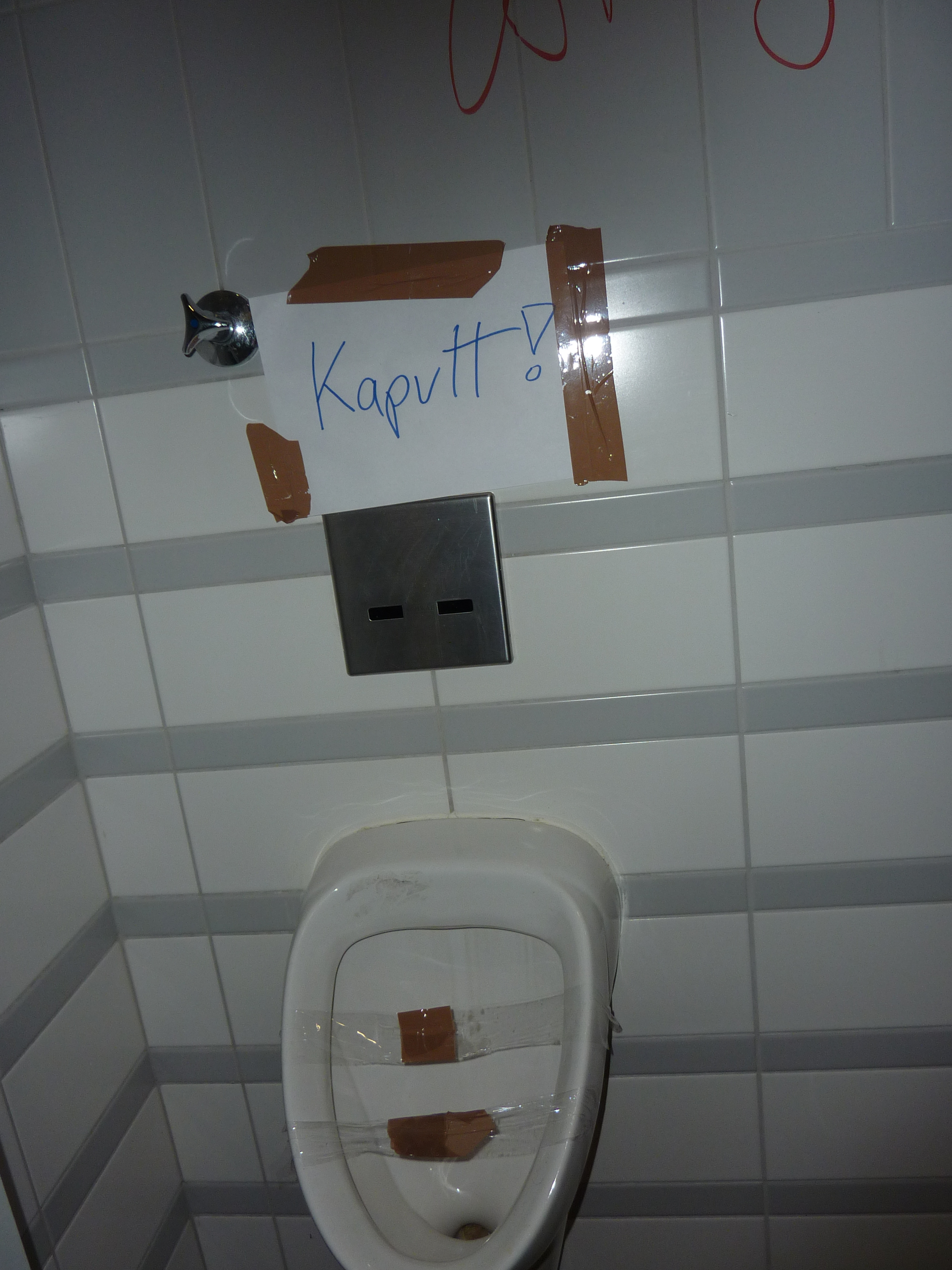 Defekte Sanitäranlagen im ISW