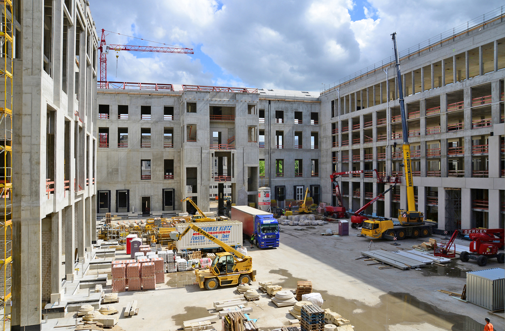 15-Humboldt-Forum-06-2015-Foto-Barbara-Herrenkind.jpg