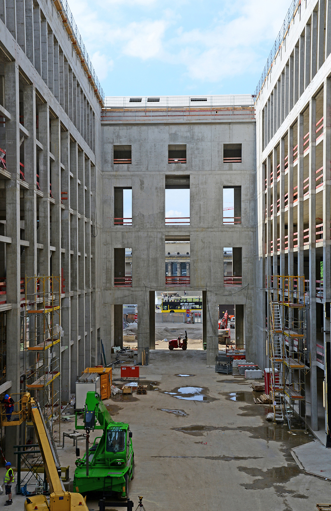 25-Humboldt-Forum-06-2015-Foto-Barbara-Herrenkind.jpg