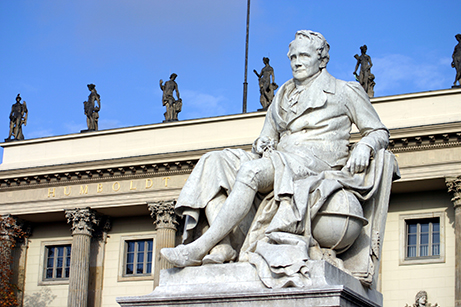 20041027 Alexander von Humboldt Denkmal  Foto Heike Zappe ©HU Berlin 5