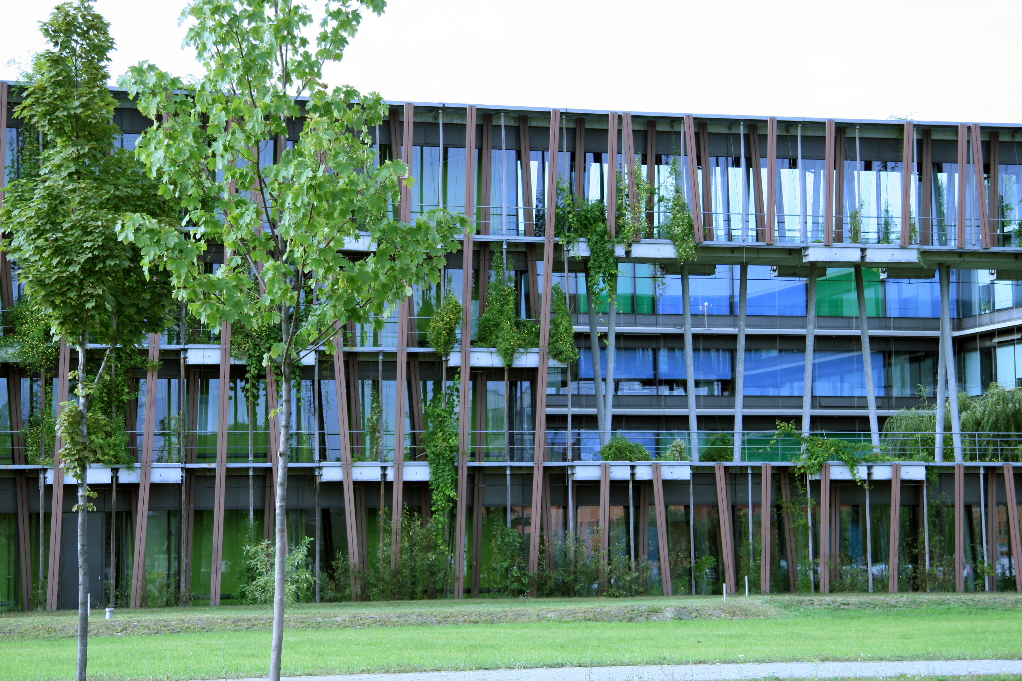 Institutsgebäude Physik