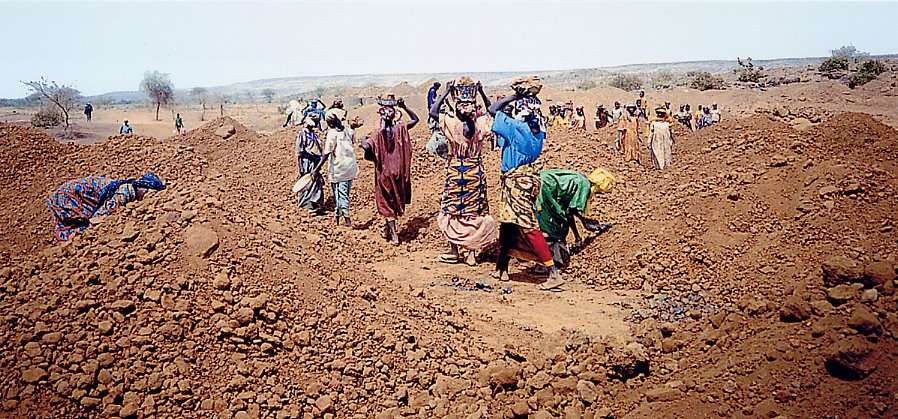 1 women working on project worksites