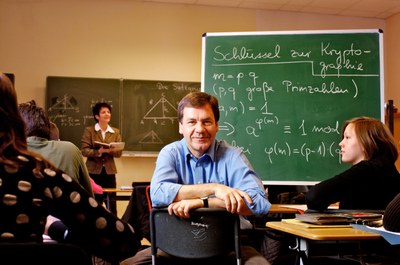 Professor Jürg Kramer