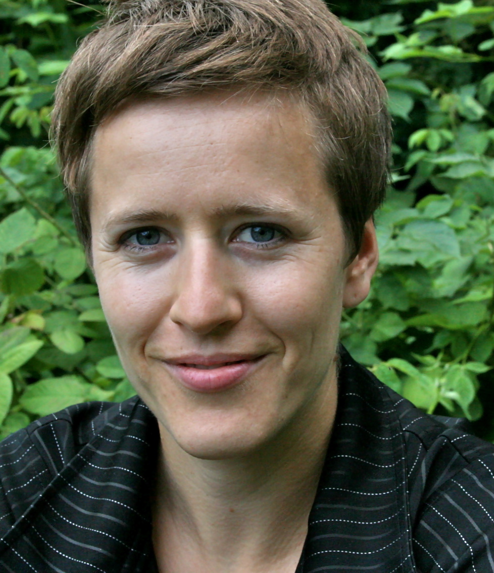 Dr. Christine Hentschel