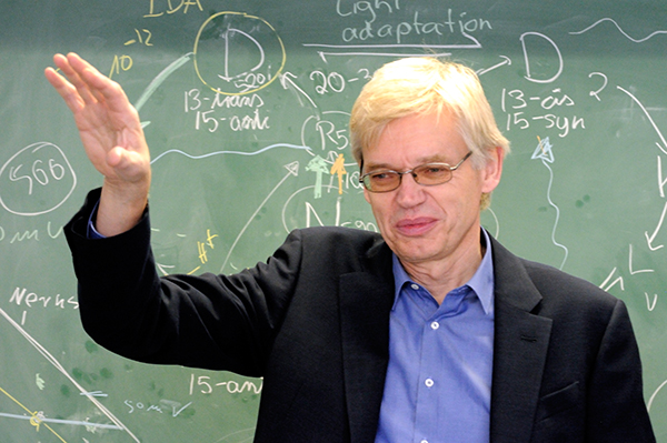 Professor Peter Hegemann