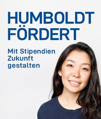 HU Deutschlandstipendium digitale Assets HU Webseite Header 360x422 Weißer Hintergrund mit einer Frau und dem Schriftzug humboldt fördert