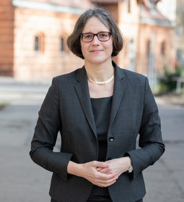 online 220215 hu blumenthal pp 01 Julia von Blumenthal auf dem Campus Nord