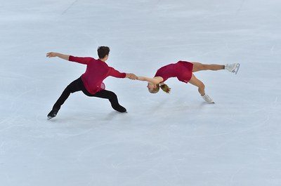 Seegert Haase Nolan Seegert und Minerva Hase auf dem Eis