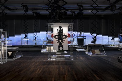 210314 hu labor 25 Blick in einen Ausstellungsraum im Humboldt Labor