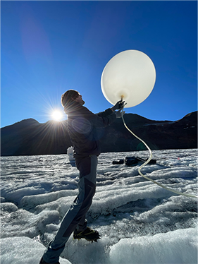 Wetterballon_Hintereisferner_c_Alexander_Georgi.png