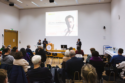 241119_hu-vortrag-schrödinger-zentrum_pkronenberg_01.jpg