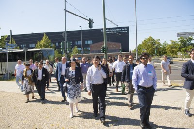 Alle da
