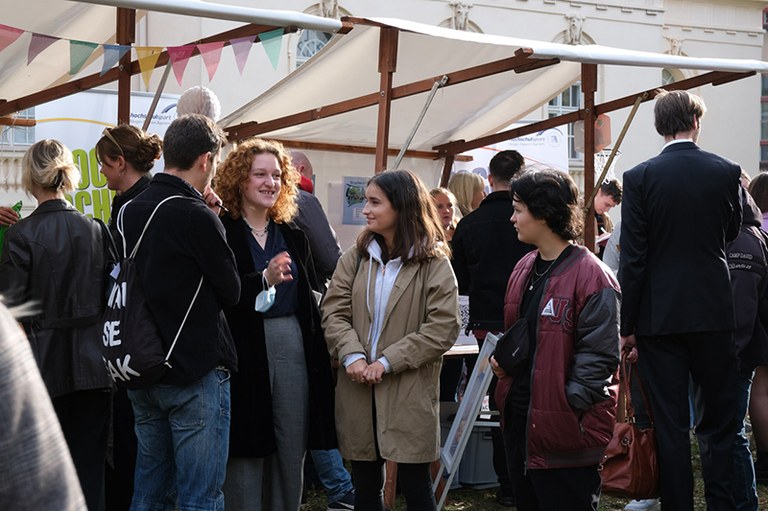 hu intern immaferier markt 2021 IF 5