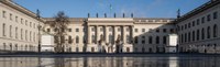 Hauptgebäude der HU