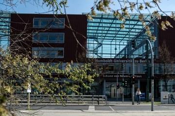 J.-v.-Neumann-Haus Mathematisch-Naturwissenschaftliche Fakultät der Humboldt-Universität, Johann-von-Neumann-Haus