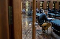 Selbststudium im Grimm-Zentrum