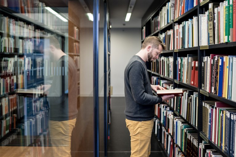 Selbststudium Bibliothek 2