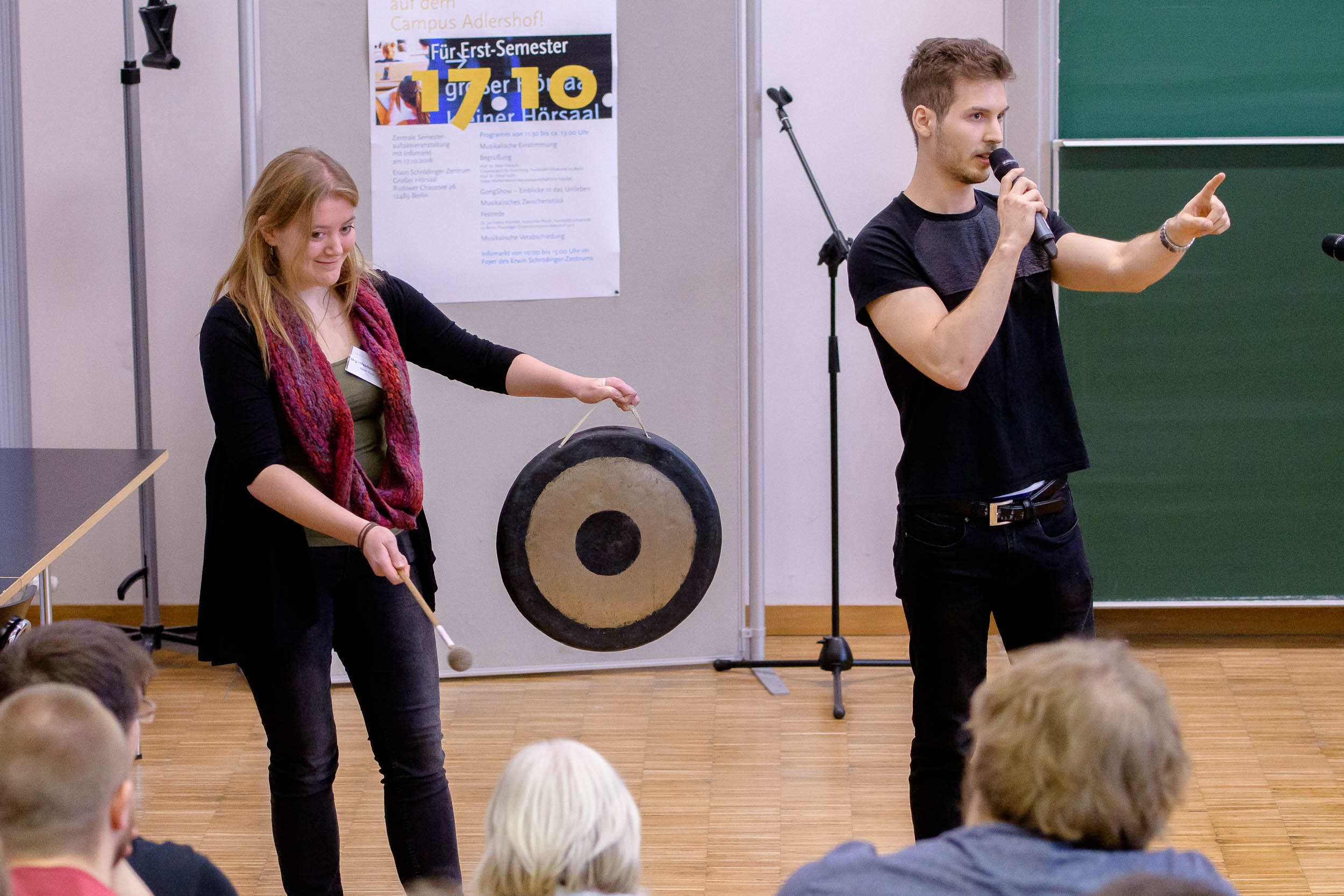 2016 Gong Show