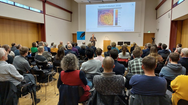 20230214_DP AH Vortrag Münchmeyer Petra Franz.jpg