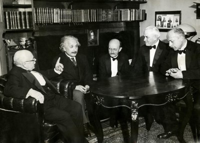 Planck et al. Max Planck, Albert Einstein, Max von Laue und Walther Nernst