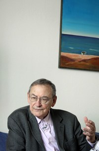 Klaus Schütz