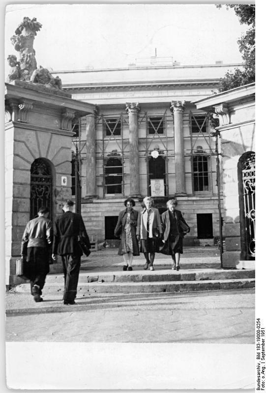 Humboldt Universität, Hauptgebäude, Restauration (Bild 183 19000 0254)