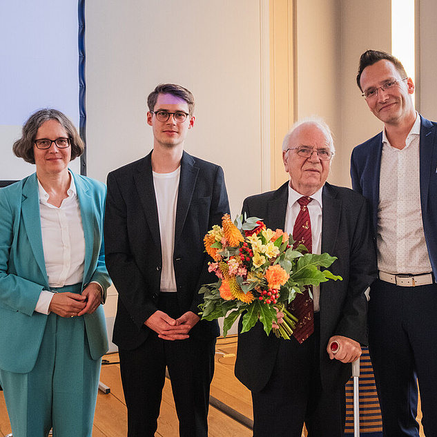 hu-medaille_schroeder_20250707_stefan_klenke-6068