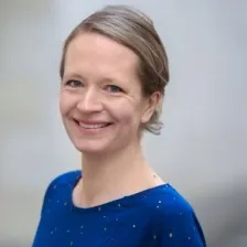 Dr. Karolin Sengebusch